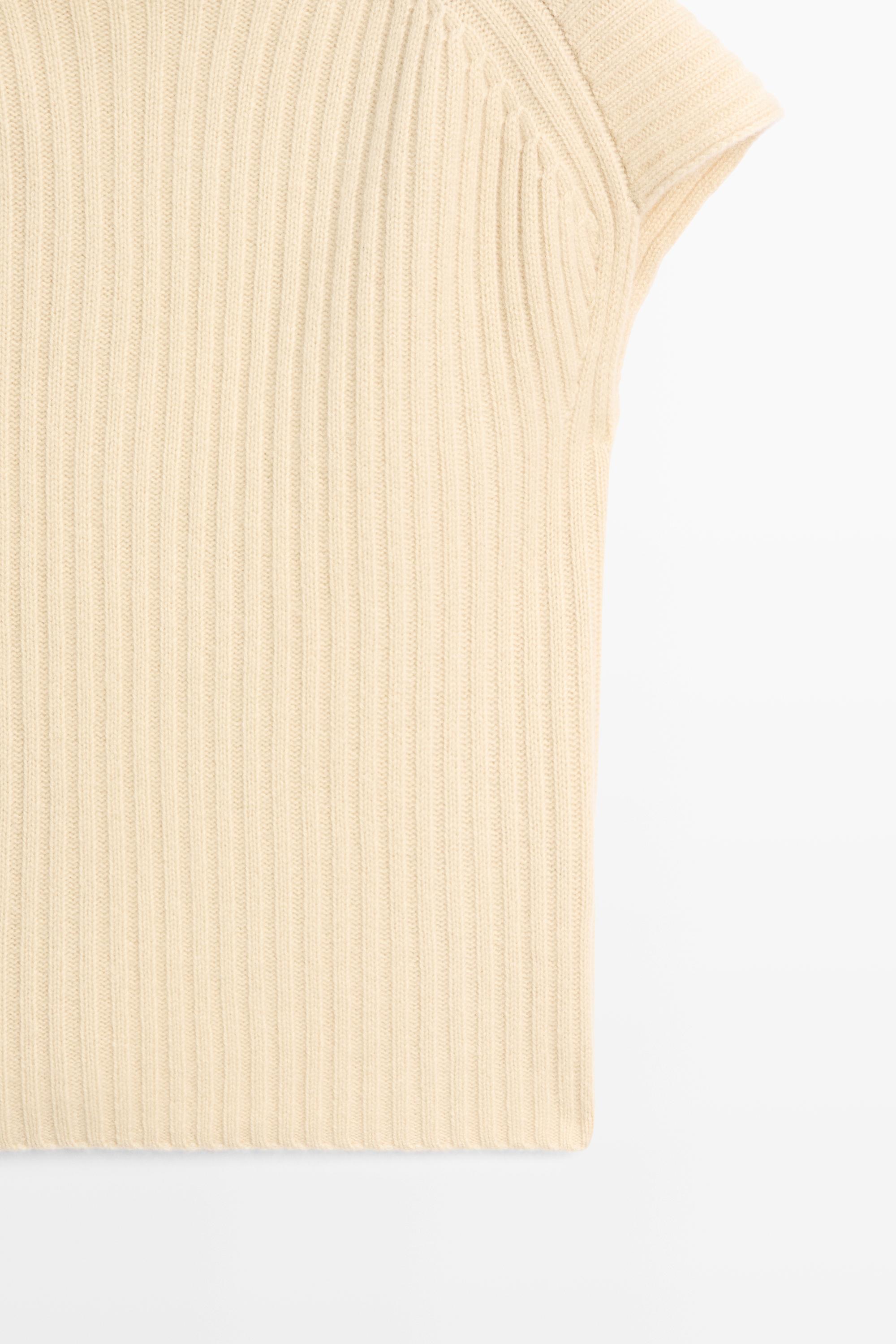 100% cashmere ribbed knit vest